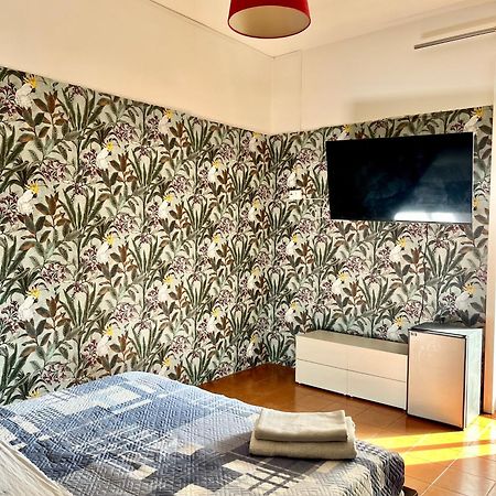 Puglia Low-Cost, Holiday Home Brindisi Eksteriør billede