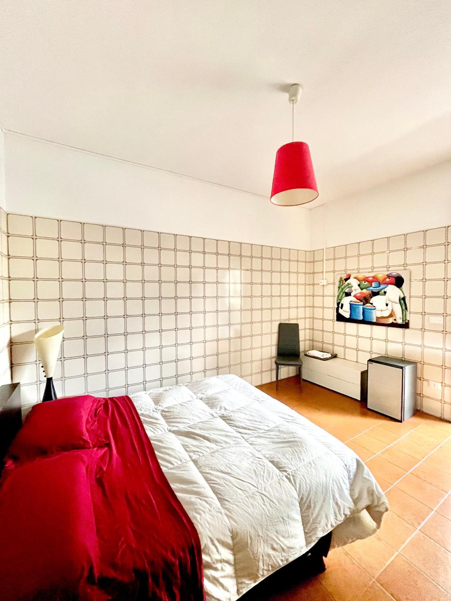 Puglia Low-Cost, Holiday Home Brindisi Eksteriør billede
